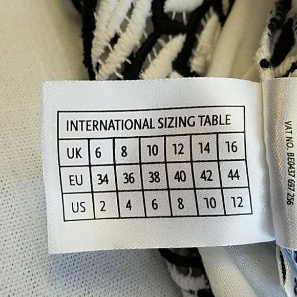 Essentiel Antwerp dress - Picture 8 of 8